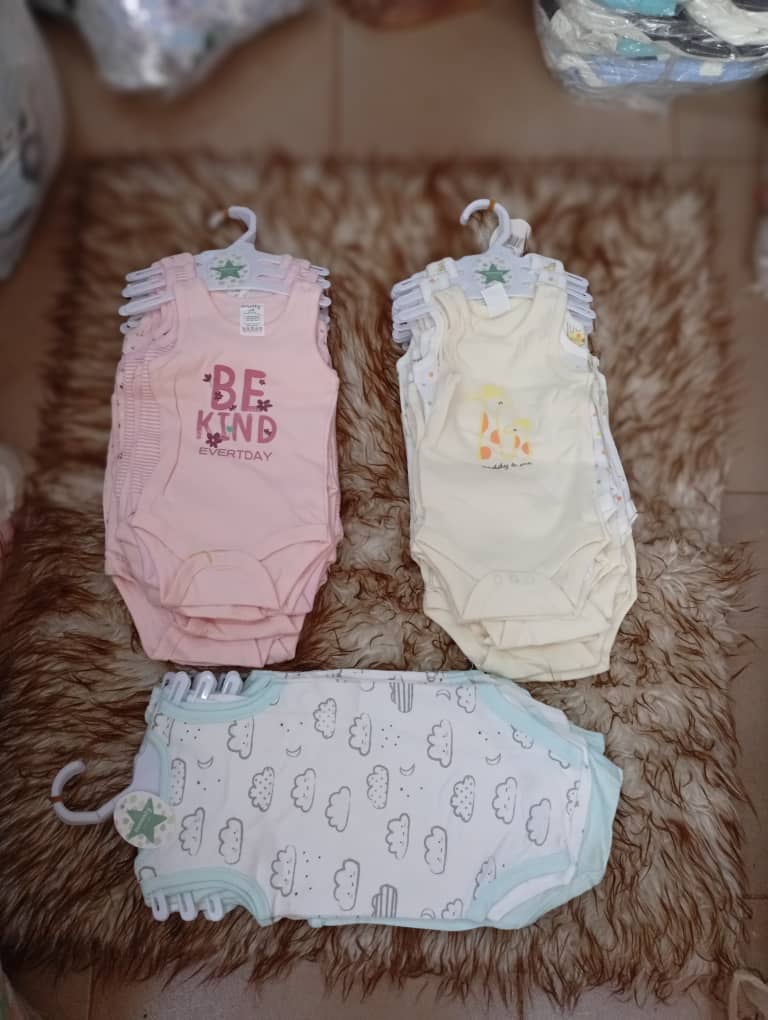 Miniature Vêtements bébé 