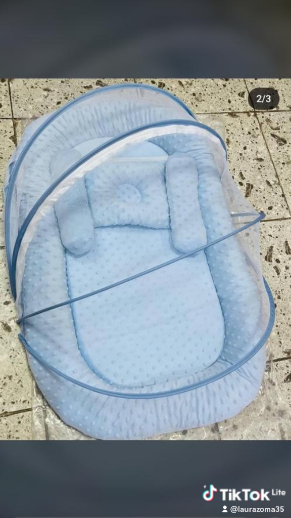 Miniature Matelas moustiquaire 