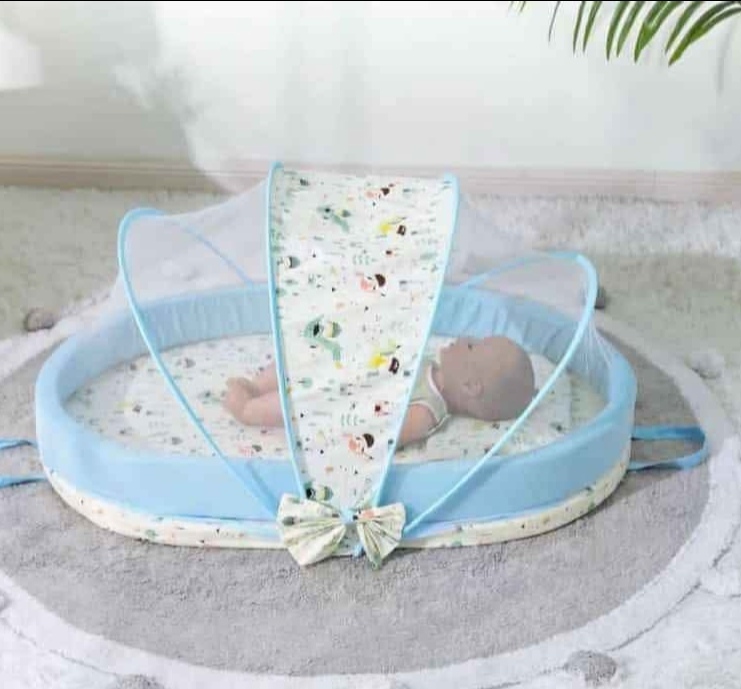 Miniature Matelas moustiquaire 