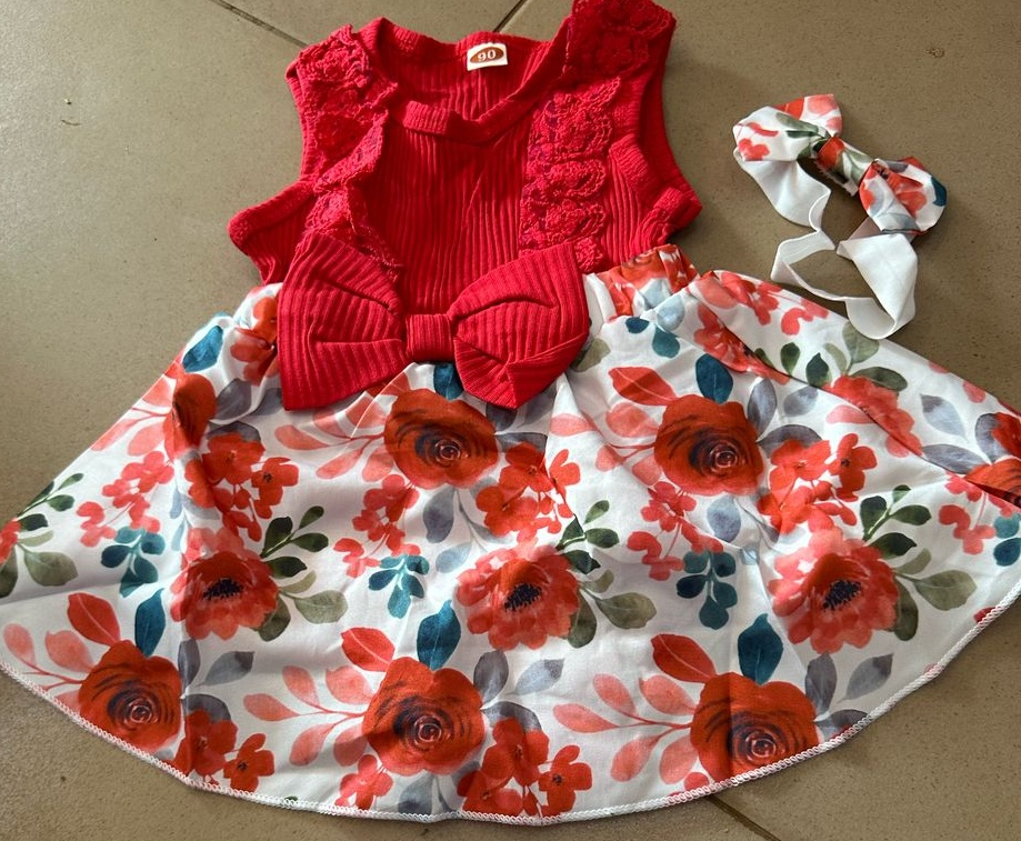 Miniature Grenouillère type fille 